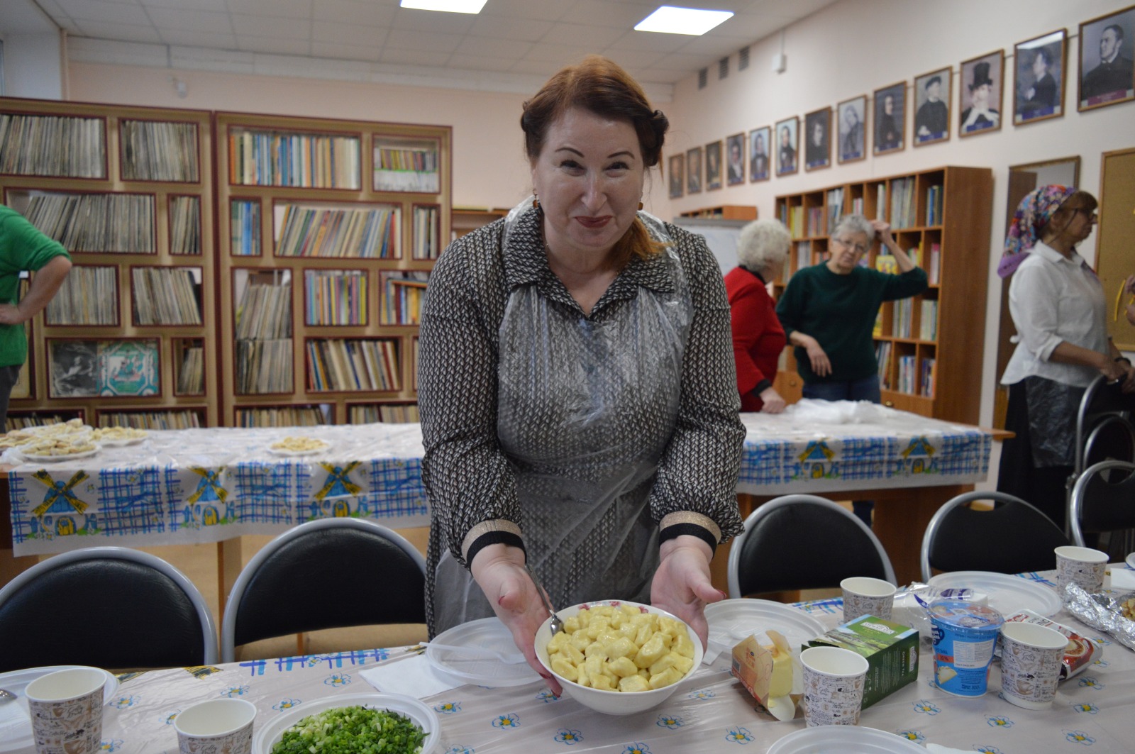 Активисты Люберец изготовили национальные блюда татарской кухни для семей  мобилизованных | Администрация городского округа Люберцы Московской области